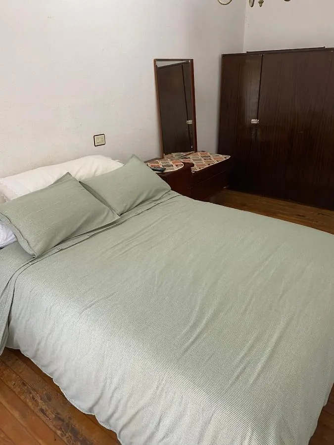 Habitacion Con Balcon Y Wifi Bilbao España